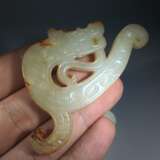 Zhou Dynasty Hetian jade dragon pendant - фото 4