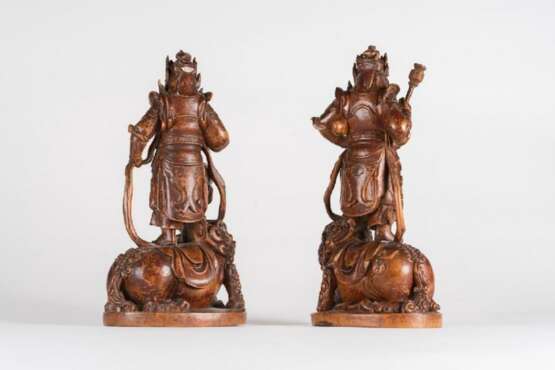 China Qing Dynasty a pair Bamboo carving warrior - photo 4