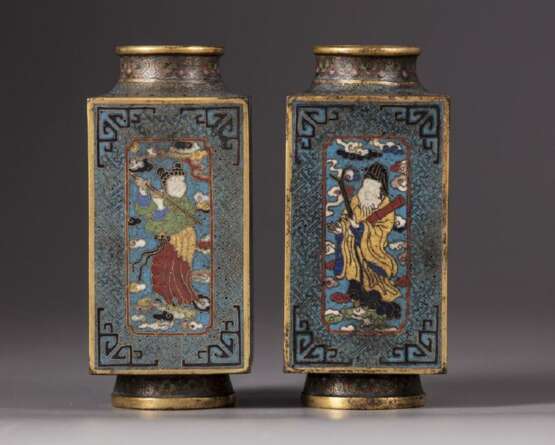 A pair of Chinese cloisonné enamel 'Eight Immortals' - фото 3