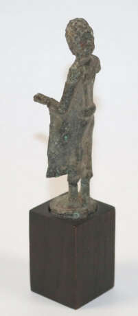 Stehender Buddha - photo 3 Stehender Buddha - photo 3