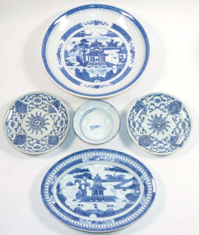 Chinesisches Porzellan - Foto 1