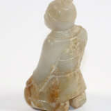 Jade, Knieender - фото 2