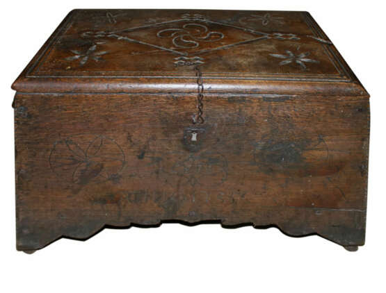 Barocktruhe - photo 1