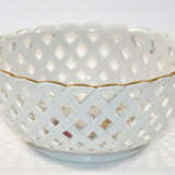 Durchbruchkorb mit Blumenmalerei. - photo 2