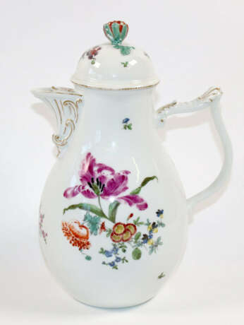 Kaffeekanne und 2 Schalen mit Blumenmalerei - photo 1