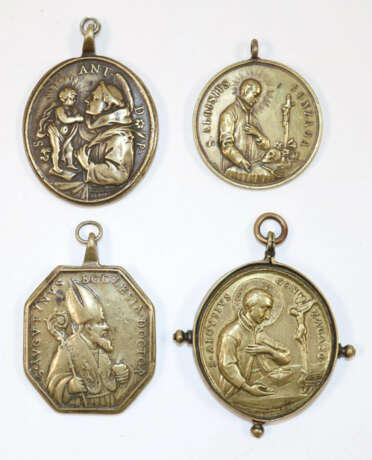 Pilger- Wallfahrtsmedaillen. - Foto 1