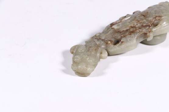 14th Century Hetian White Jade Dragon Buckle - photo 5