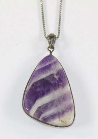 Amethystanhänger an Kette. - Foto 2