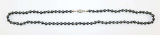 Onyx- und Hämatitkette. - Foto 1