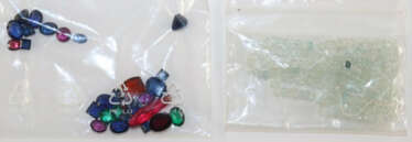 Konvolut Farbedelsteine.