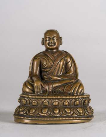 14th Century Tibetan Bronze Lama Buddha Statue - photo 1
