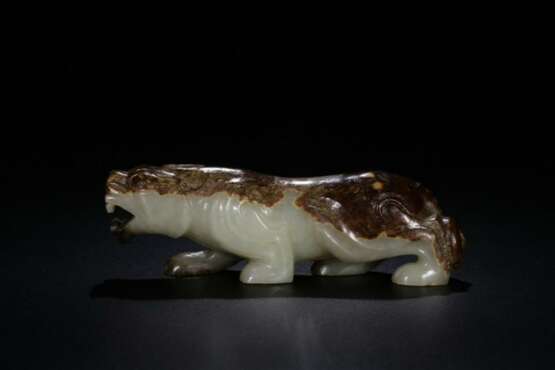Hetian white jade carving auspicious beast during the Warring States Period - Foto 1