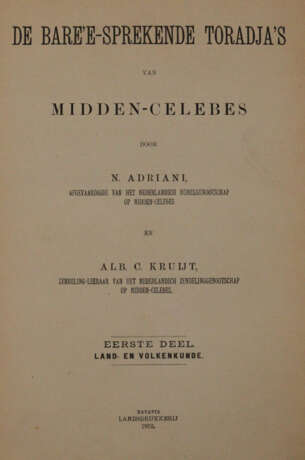 Adriani, N. u. A.C.Kruijt. - Foto 1