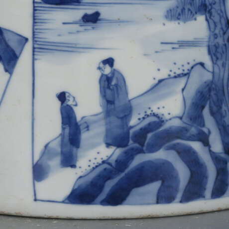 Qing Dynasty blue and white porcelain character story pen container - фото 3