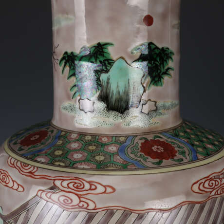 Colorful glazed character story porcelain bottle in the Qing Dynasty - Foto 12
