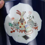 Qing Dynasty Blue Glaze Kirin Pattern Pen Container - Foto 3