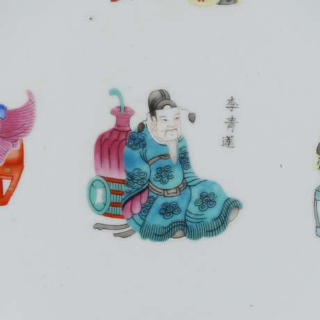 Qing Dynasty pastel glaze character story porcelain plate - фото 2