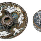 Deckeldose und Kerzenhalter. - photo 1