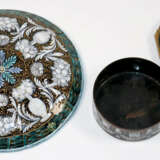 Deckeldose und Kerzenhalter. - photo 2