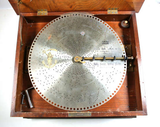 Polyphon mit 34 - Foto 2 Polyphon mit 34 - Foto 2