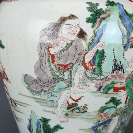 Qing Dynasty Multicolored mythology figure Jar - фото 2