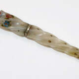 Nadeletui in Regeschnirmform. - Foto 1