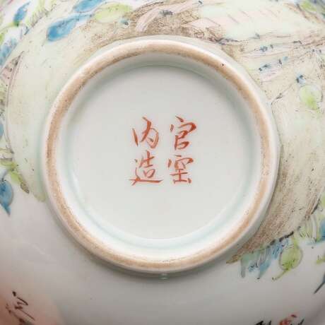 Qing Dynasty hand-painted pastel glaze flower and bird pattern tea bowl - фото 10