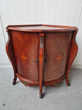 Corner cabinet with inlays Acajou Louis XIV - Regency Early 20th century - photo 1 Corner cabinet with inlays Acajou Louis XIV - Regency Early 20th century - photo 1