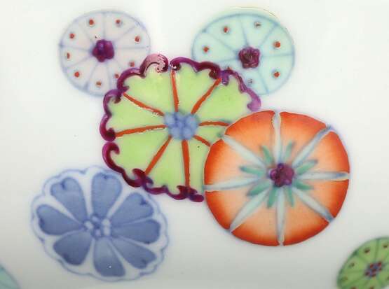 Qing Dynasty color glaze pattern tea bowl - Foto 3