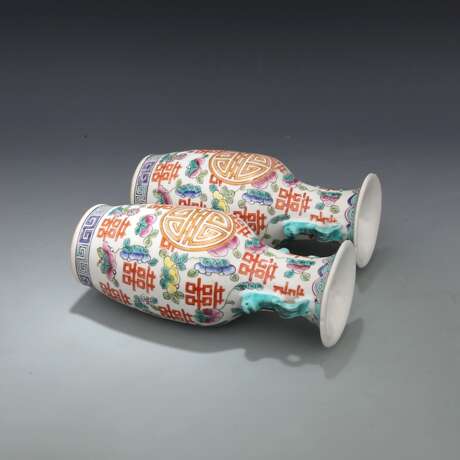 A pair of Qing Dynasty pastel glaze bottles - Foto 9