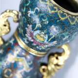 Chinese Qing Dynasty cloisonne bronze bottle - photo 9