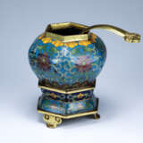 Qing Dynasty cloisonne bronze jar - фото 5