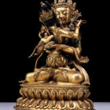 18th century Tibetan copper gilt double happy Buddha statue - photo 1