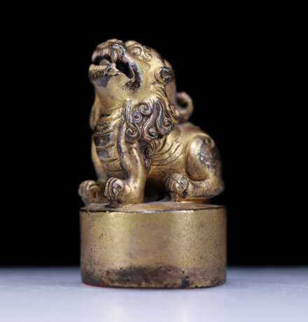 Tibetan Buddhist copper gilt lion seal - фото 5