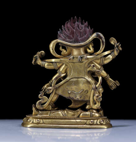 17th century Tibetan Tantric copper gilt Buddha statue - фото 5