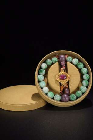 Qing Dynasty Emerald bracelet - photo 1