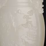 Qing Dynasty Hetian white jade carving hanging bottle - photo 7