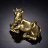 Qing Dynasty Copper gilt three sheep Paper town - photo 1