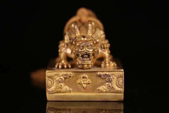 Ming Dynasty Tibetan Buddhism copper gilt double dragon head seal - photo 2