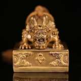 Ming Dynasty Tibetan Buddhism copper gilt double dragon head seal - photo 2
