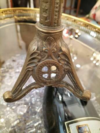 Painted Globe with a Rock Crystal and a Base in Gilt Bronze Бронза 21th century г. - фото 3 Painted Globe with a Rock Crystal and a Base in Gilt Bronze Бронза 21th century г. - фото 3