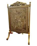Aperçu. Louis XV style gilded wood firescreen, 19th century