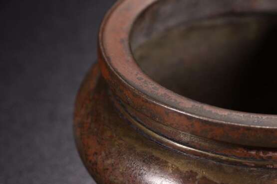 Three-legged copper incense burner in the Qing Dynasty - Foto 6