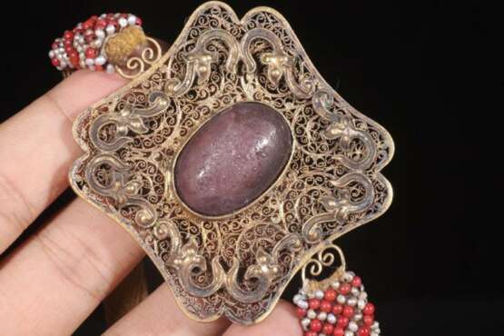 Qing Dynasty Agarwood carving melon-shaped necklace - Foto 9