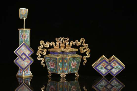 A set of cloisonne Book room kits in the Qing Dynasty - Foto 1
