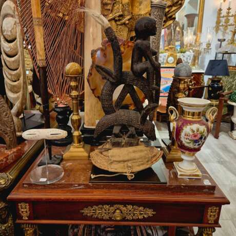 Ciwara Bambara headdress in carved wood and basketry Mali Early 20th century Lacquered wood 20th century - photo 2