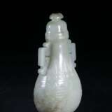 Mingguo Hetian jade Sculpture Lucky beast Binaural Cap bottle - photo 2