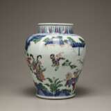 China 17th Century Colored Painting Character painting jar - Foto 4
