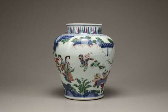 China 17th Century Colored Painting Character painting jar - photo 4