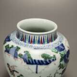 China 17th Century Colored Painting Character painting jar - фото 9